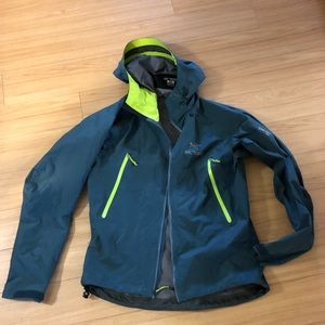 Arc'teryx Beta LT Technical Shell